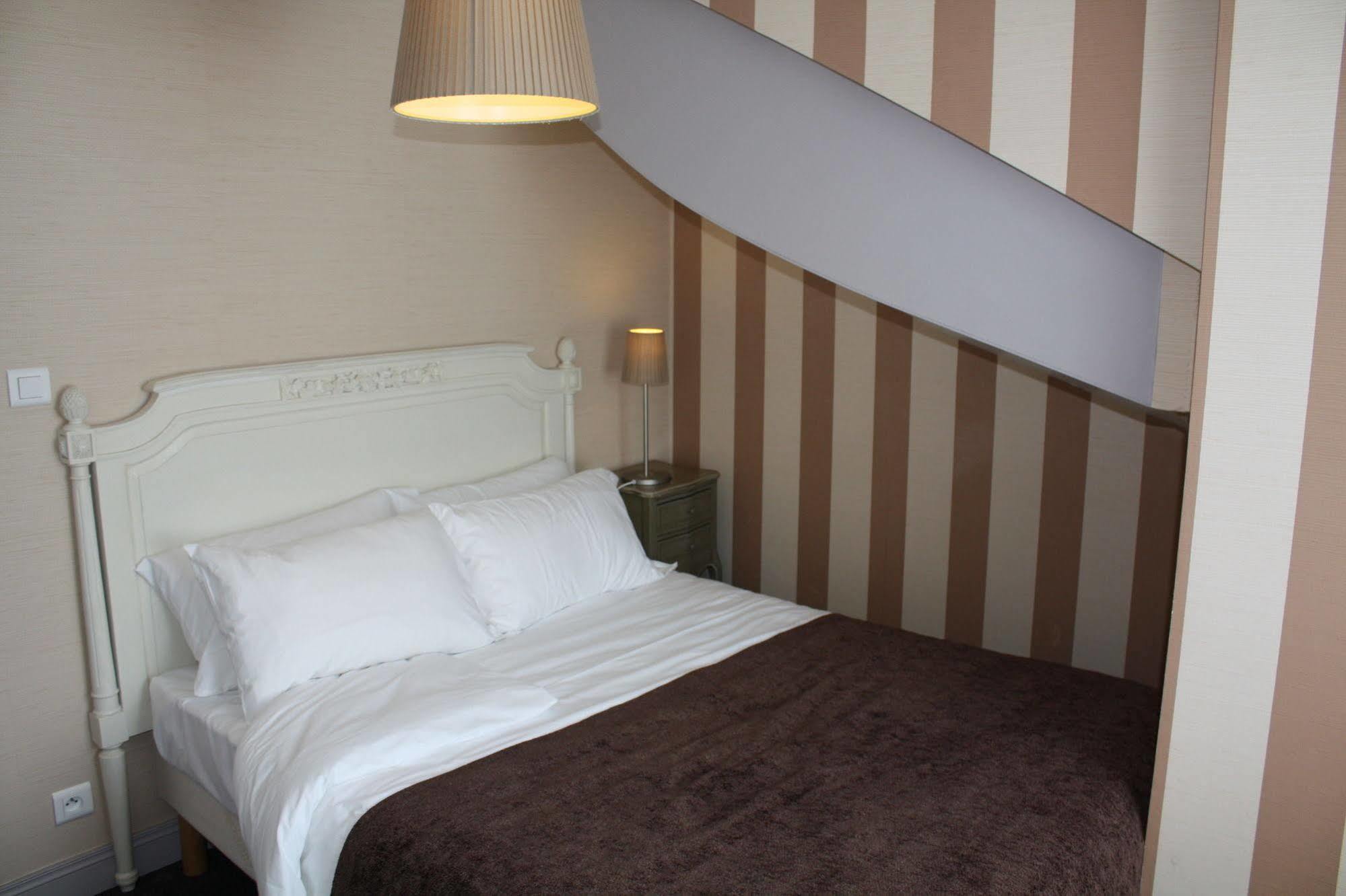 Hotel Villa Cap D'Ail La Baule-Escoublac Esterno foto